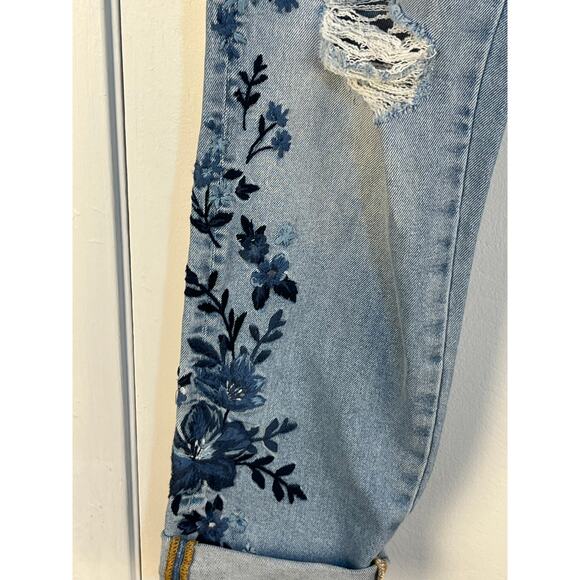 Driftwood Gizelle Jeans Size 29 High Rise Cropped Floral Embroidered Distressed - Picture 5 of 9